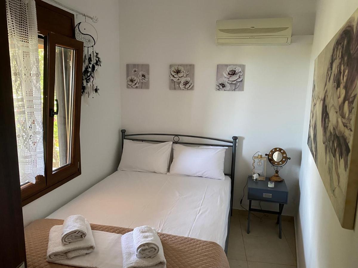 The Garden House, Sitia Apartment Bagian luar foto